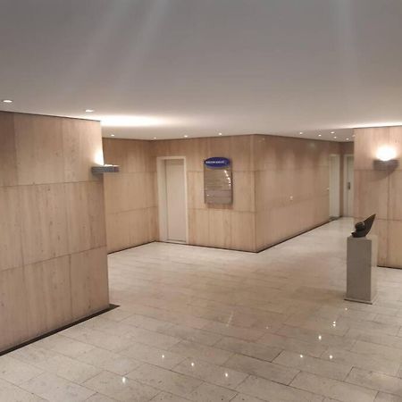 Gemutlich Und Moderne Wohnung In Düsseldorf Extérieur photo