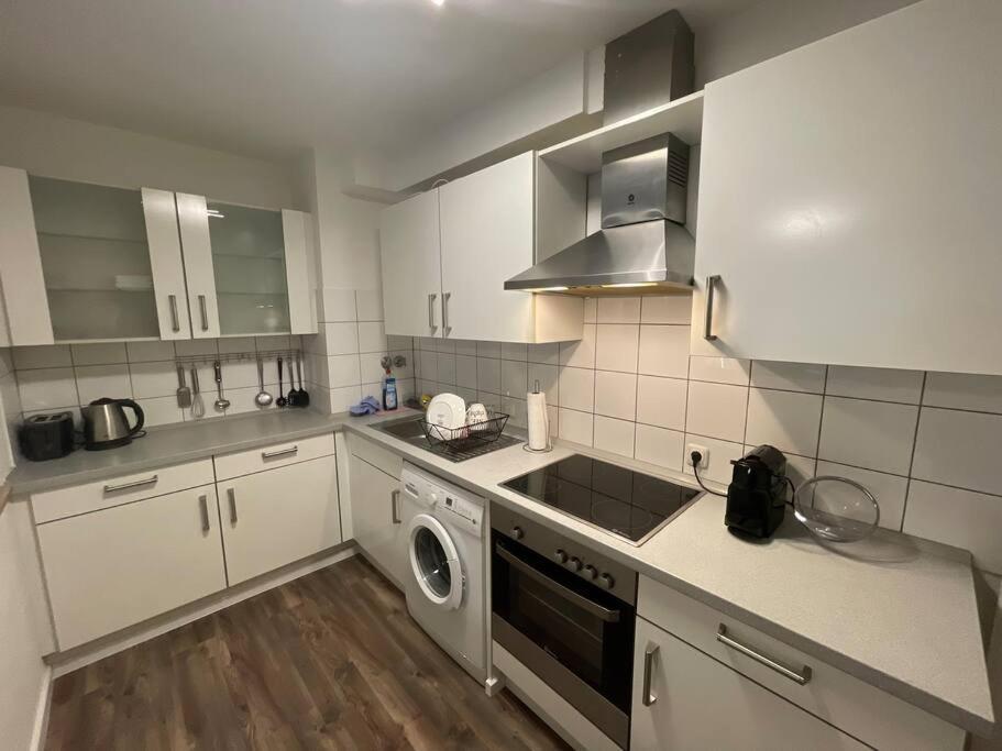 Gemutlich Und Moderne Wohnung In Düsseldorf Extérieur photo