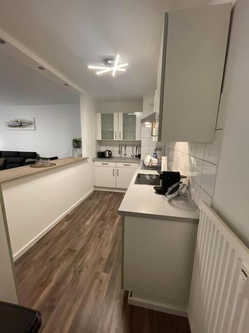 Gemutlich Und Moderne Wohnung In Düsseldorf Extérieur photo