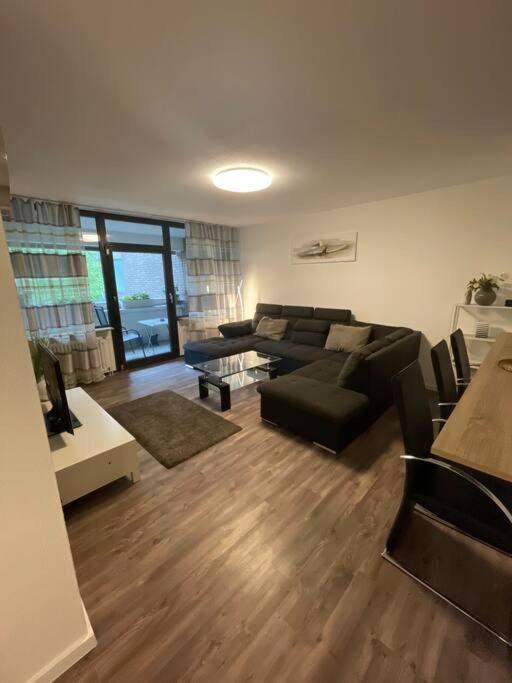 Gemutlich Und Moderne Wohnung In Düsseldorf Extérieur photo